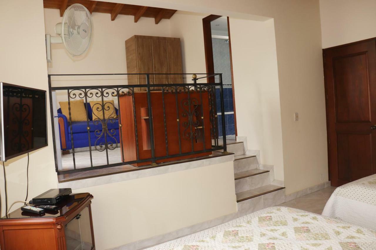Mayorca Homestay Medellin Ngoại thất bức ảnh