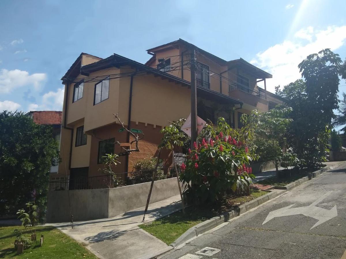 Mayorca Homestay Medellin Ngoại thất bức ảnh